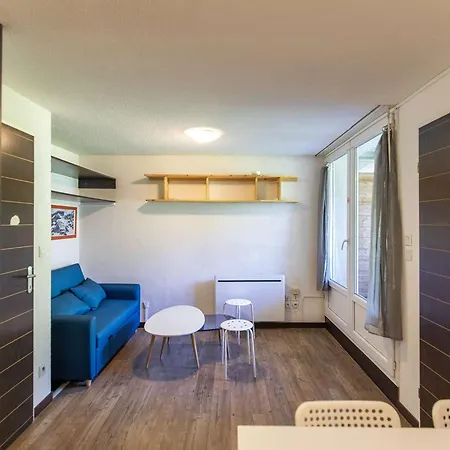 T2 Avec Balcon, Piscine Et Parking - Proche Stations De Ski - Fr-1-402-143 Apartment